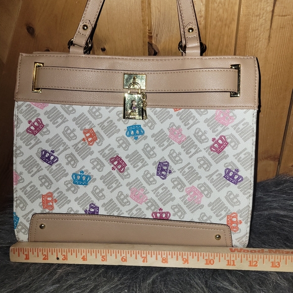 Juicy. Couture “Under Lock & Key” Shoulder Bag/Handbag - Picture 3 of 13